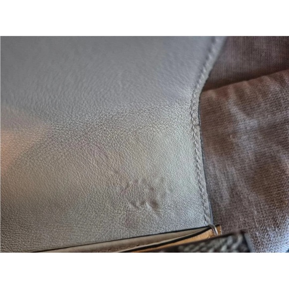 Gucci Beige and Gold Crossbody Bag - Picture 11 of 15